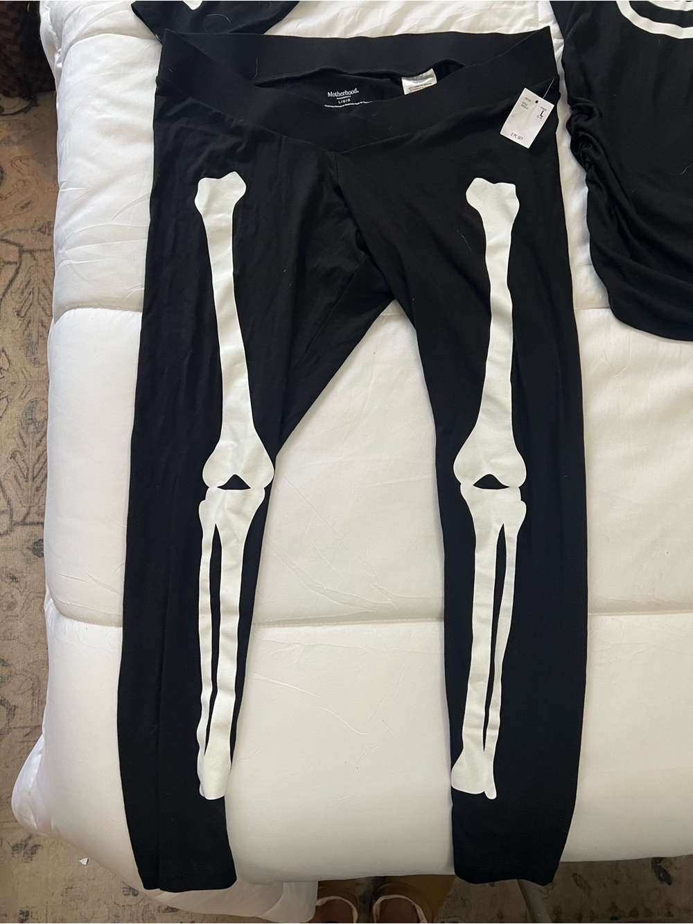 Motherhood Maternity Black Skeleton Maternity Costume Set with Baby Print - Picture 2 of 4
